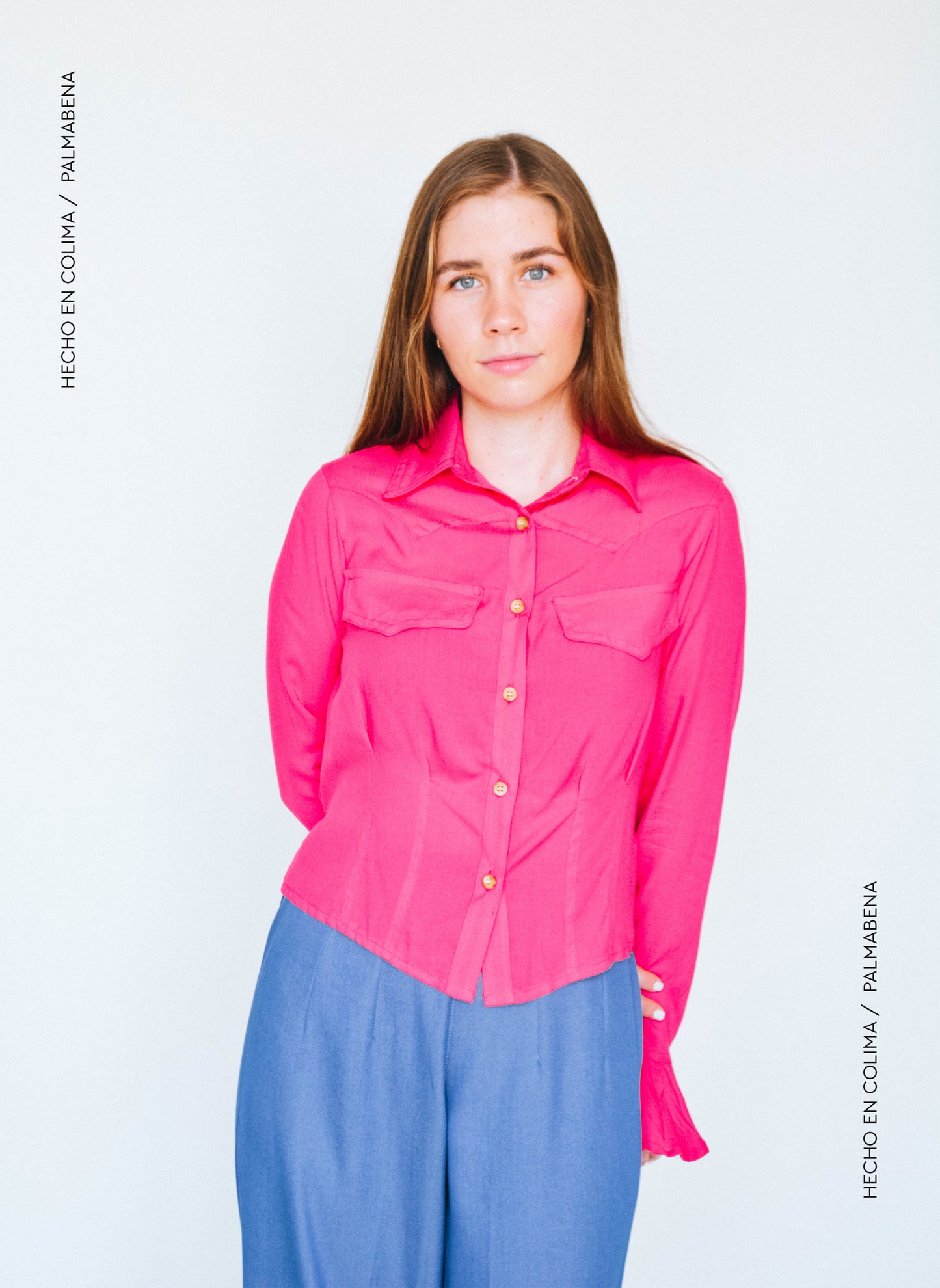 Camisa crop con puño escarola fiusha - 1C-73