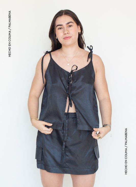 Blusa tirantes amarres en busto negra - 1B-124B