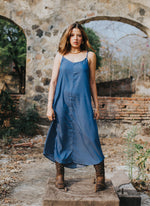 Maxi vestido recto de tirantes mezclilla  - 1V-85